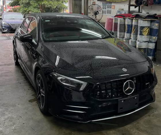 Kereta Mewah Insurans
